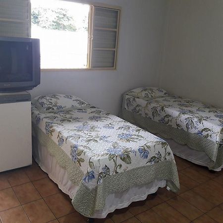 Hotel Pantanal Porto Murtinho Buitenkant foto